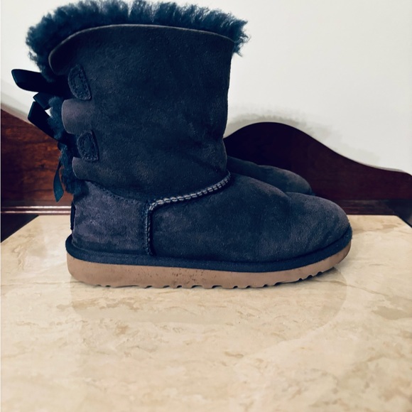 Blue UGG Youth size 13 - Picture 2 of 4